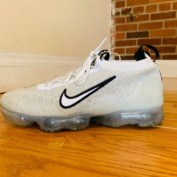Nike Air Vapormax FK 2021 White and Black DH4084-100 Size 10.5 - Picture 7 of 15